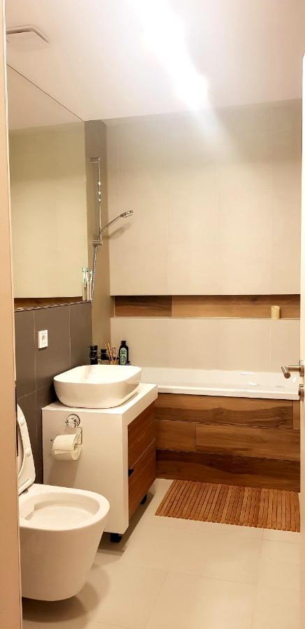 Savas Cosmopolit Brasov Magnolia Apartamento Exterior foto